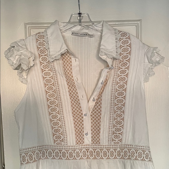 Alice + Olivia White Lace Mini Dress - Picture 2 of 10